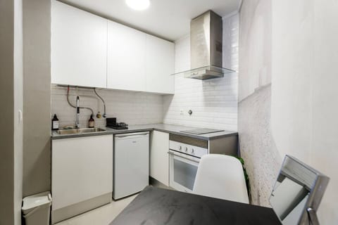 City Castle Center Cozy Apartment