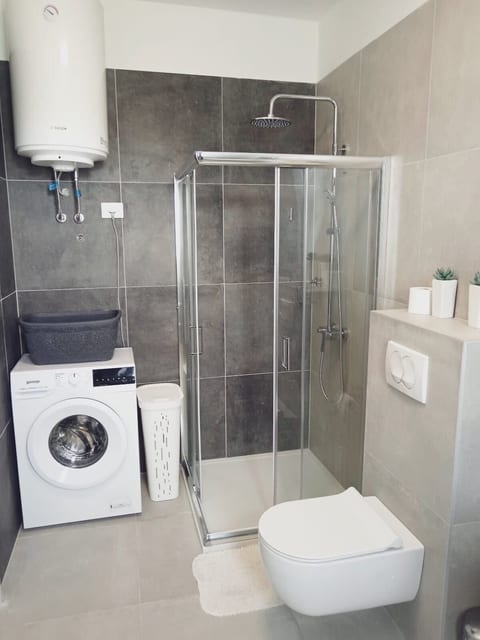 Apartment Lina - Unit 378883-13
