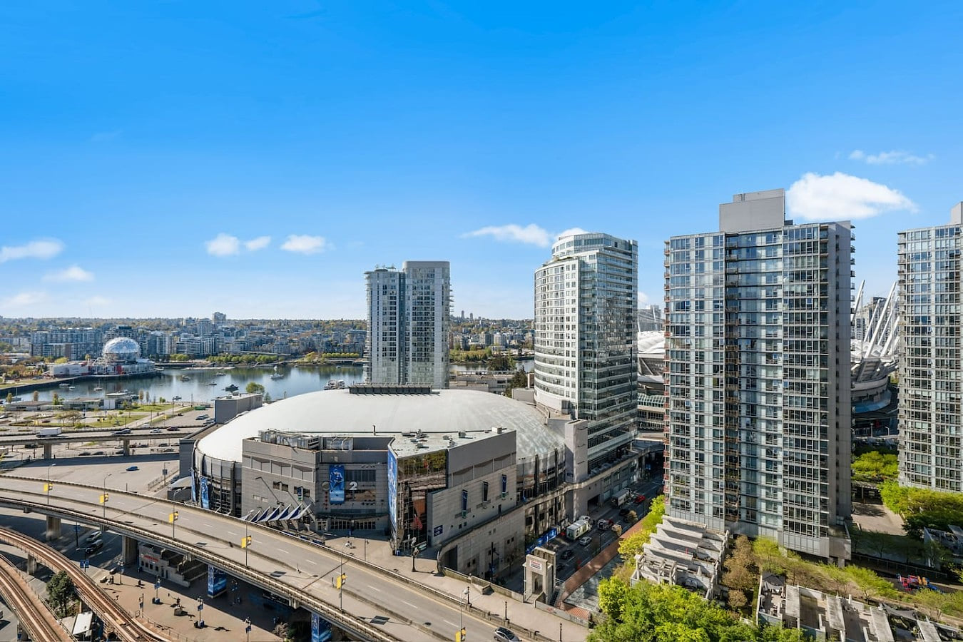 Breathtaking Ocean Views | 2BR+2BA | Free Parking