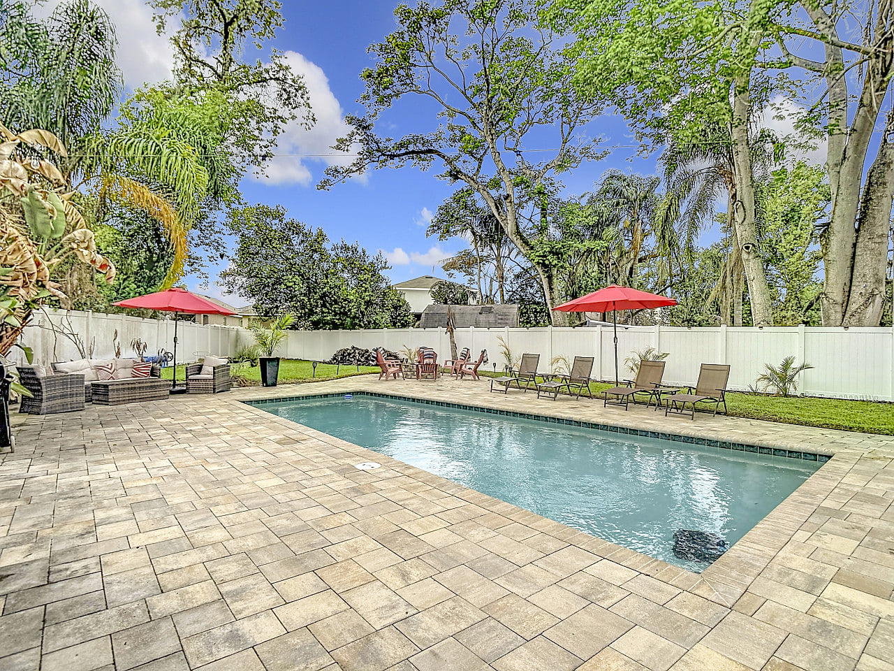 Private Pool, Games & Firepit Ultimate Tampa Fun House