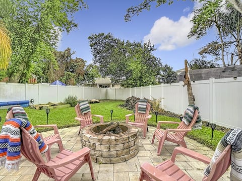 Private Pool, Games & Firepit Ultimate Tampa Fun House