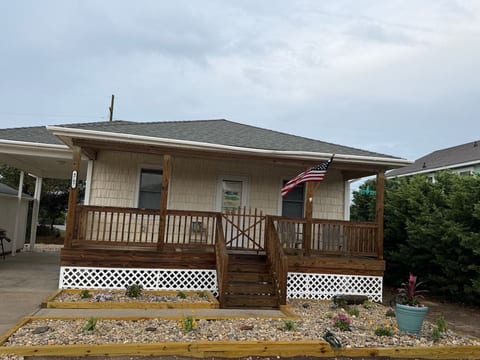 Central OBX Getaway w/Pool and Sound Access image 1