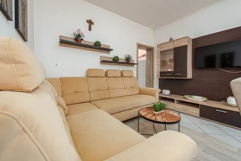 Apartments Ivan - Unit 378878-13