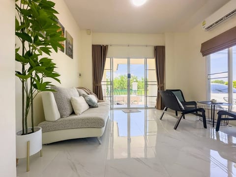 Chiang Mai 3BR Family Retreat