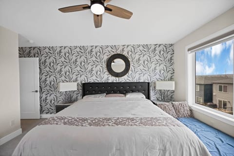 Upscale Show Home | Family House | Workspace