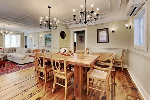 Reclaimed barnwood table