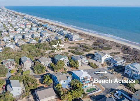 Sweet Annie’s 5BR |100ft to Beach, Elevator, Hot Tub