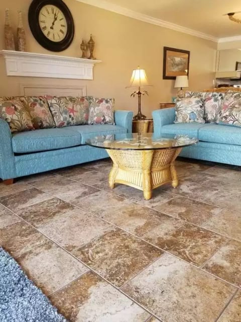 181 Grand Island Blvd ~ Vacations by Fayla~ 2/2.5