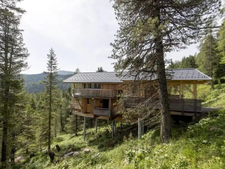#48 mit IR-Sauna und Sprudelbad außen