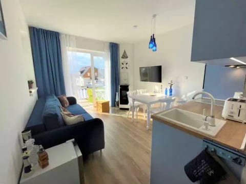 Lakeside Village 12