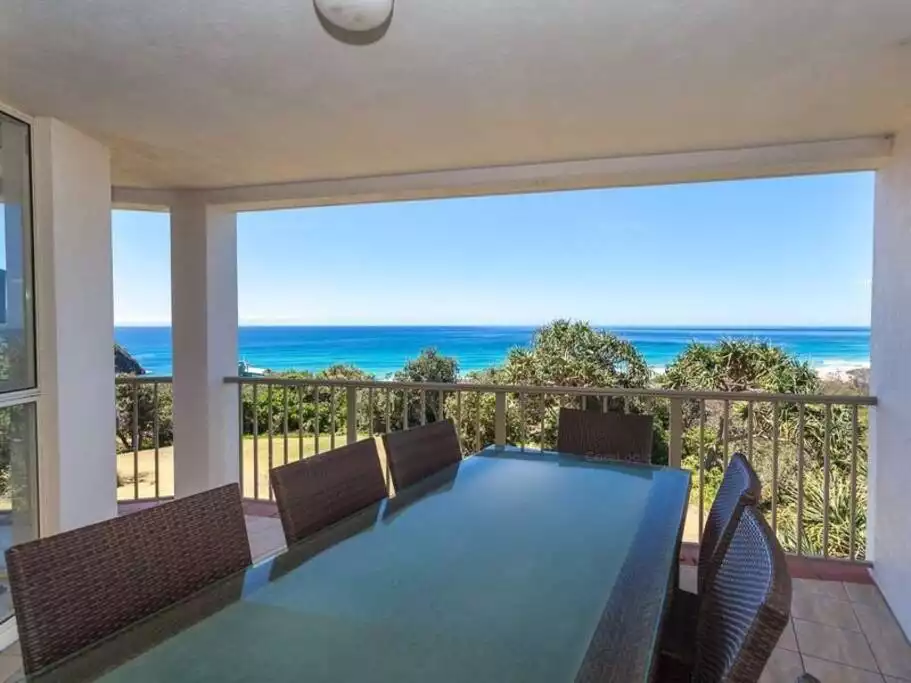 million-view-watch-whales-from-comfort-of-home/