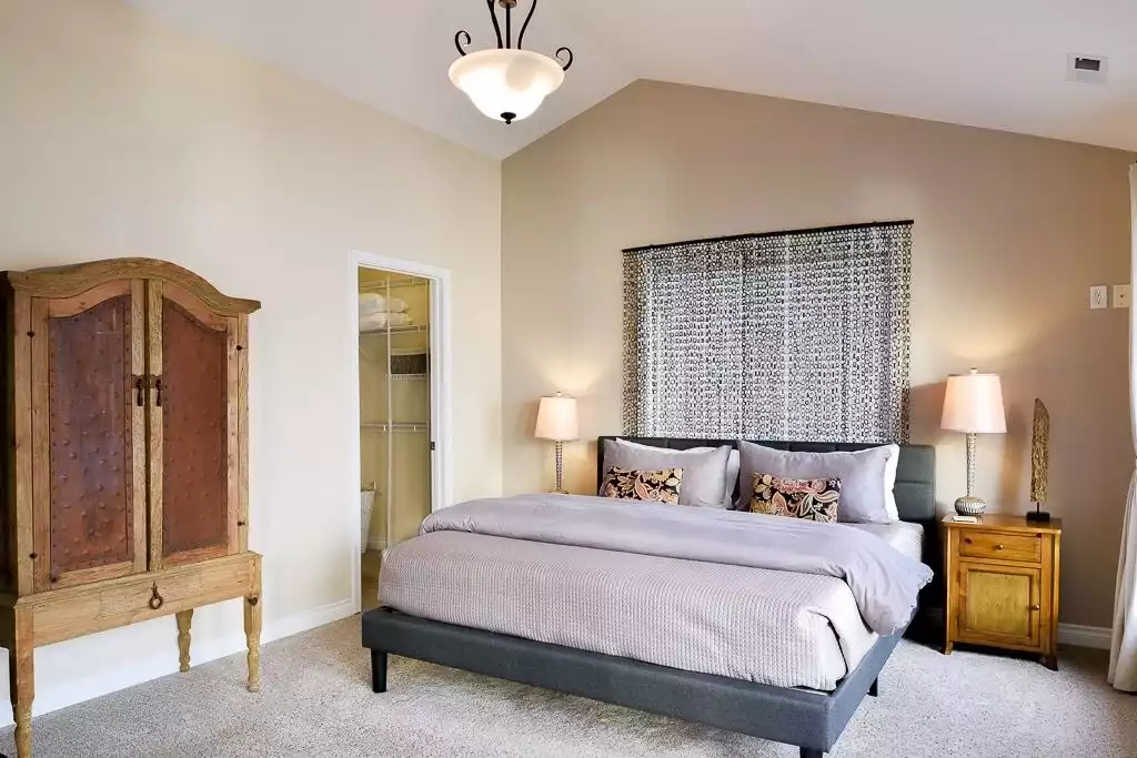 Third floor King room. Third floor King room. - Indianola Beach House - Indianola