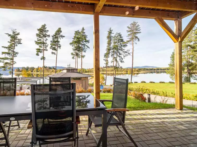 Lakeside Village 18 (+ sauna) - Frymburk