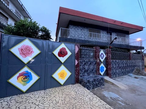 Résidence Les 6 Roses, Porto-Novo, Bénin