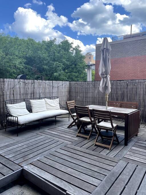 Bellissimo appartamento con due camere da letto e patio privato - New York