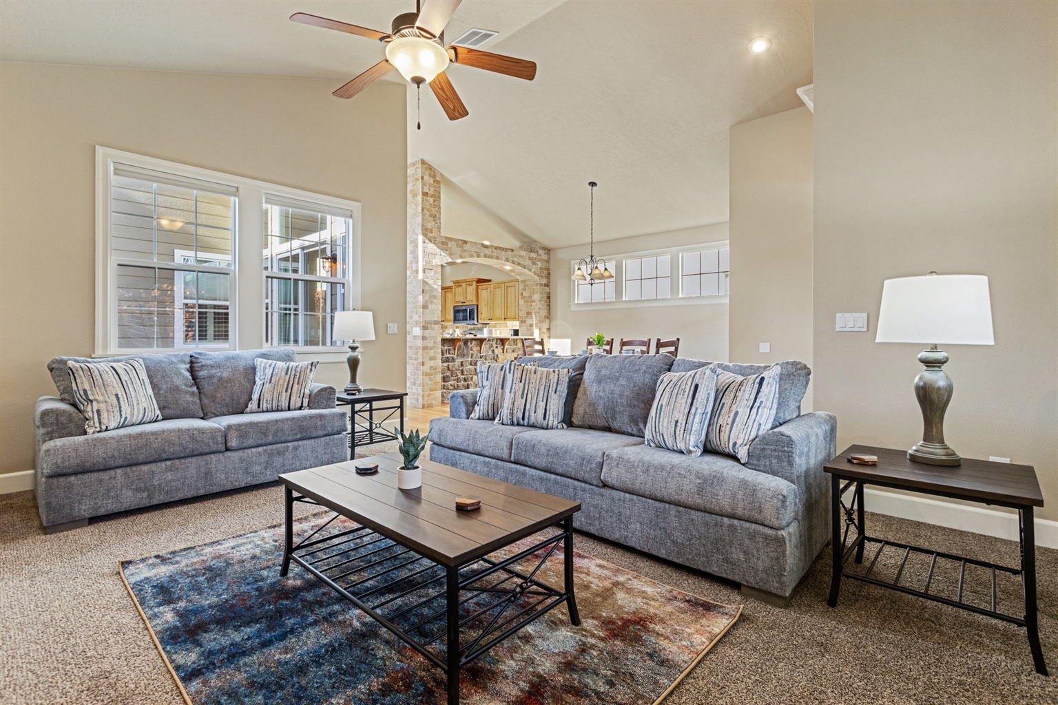 game-room-or-3br-or-outdoor-seating-bbq/