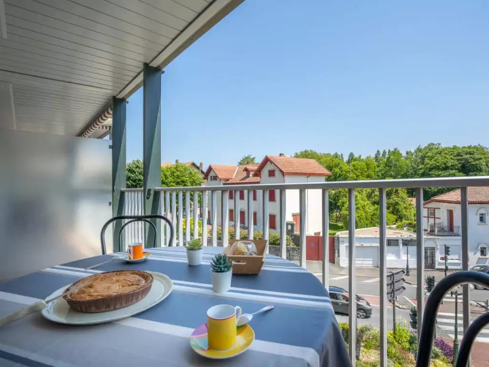 Isara - Saint-Jean-de-Luz