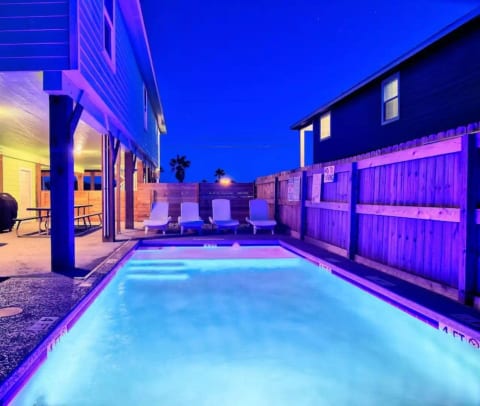 Crustacean Station 4BR / 3BA