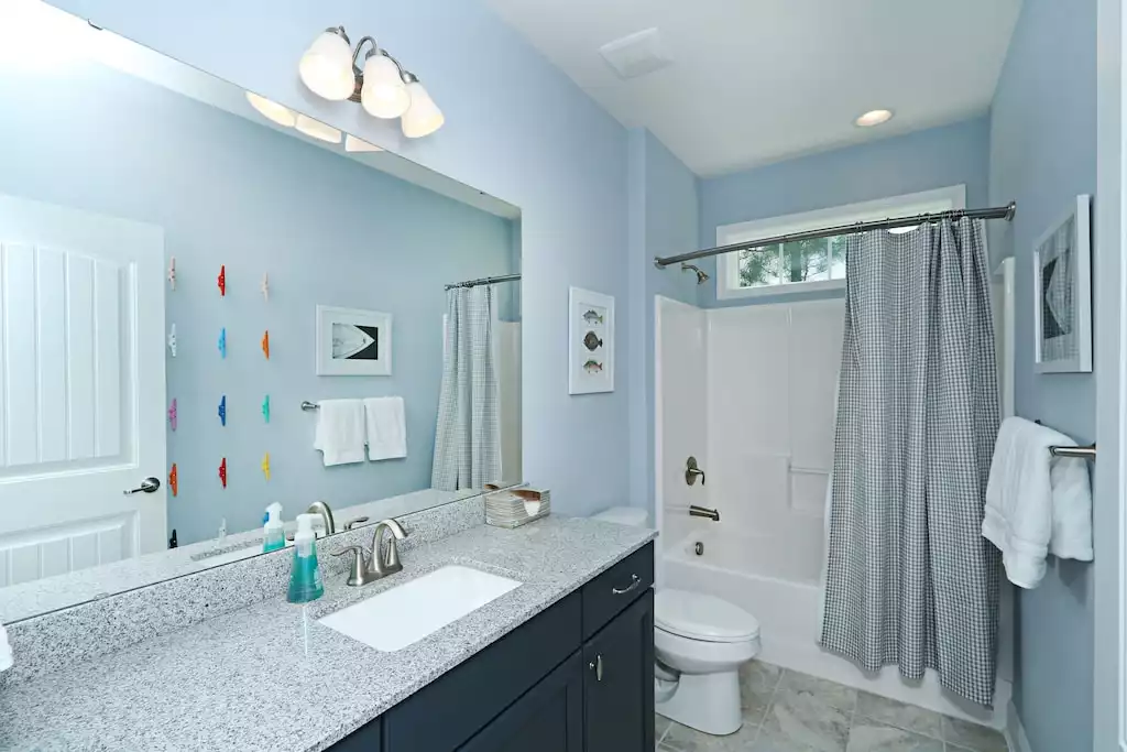 Full Bathroom - Blue Magnolia - Selbyville