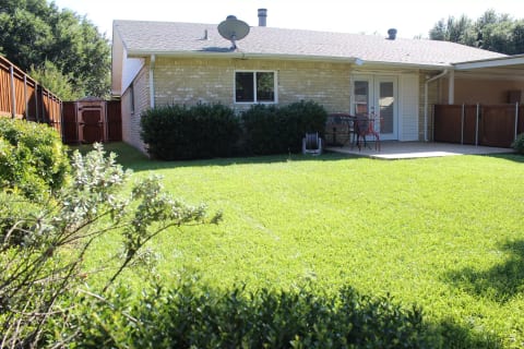 Big backyard with private/gated carport for 1-2 guest cars. PET FRIENDLY environment! Let us know in advanced if your furry friend will be coming.