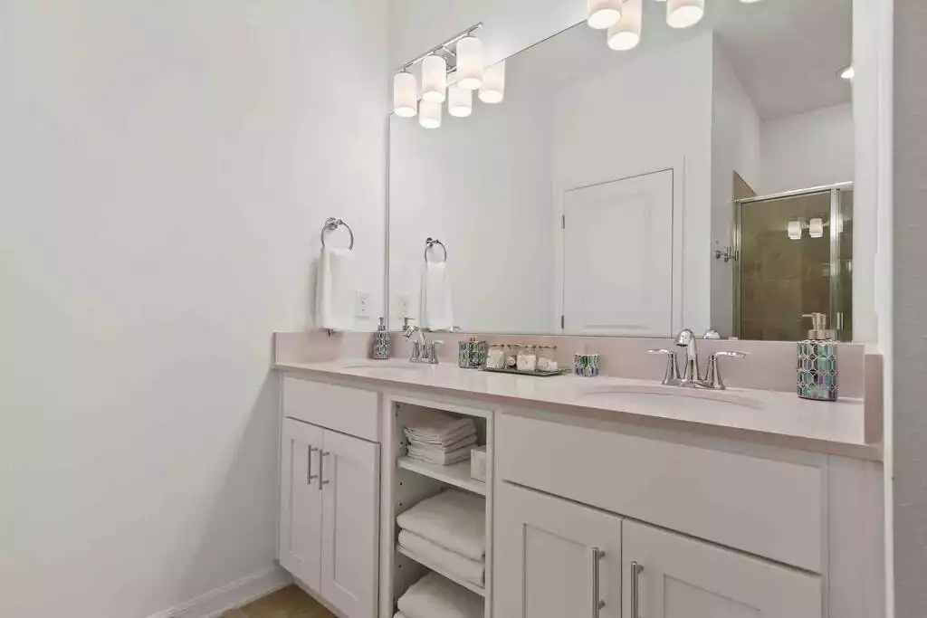 Princess Penthouse- sleeps 8 w/ lazy river - Kissimmee