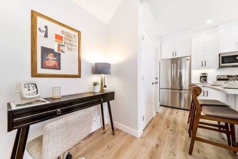 Nordic Escape | Near WEM & DT | AirCon | King Bed