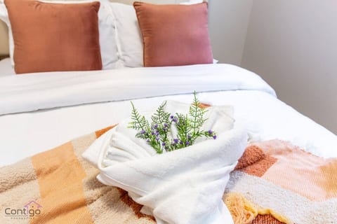 Orchards Retreat | AirCon | Sleeps 10 | Near Airpt