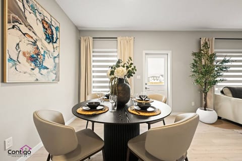 Wildwood Escape | Near WEM | Sleeps 12 | Foosball