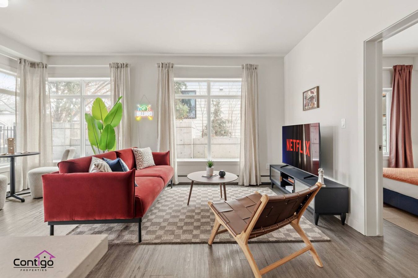 Trendy Boutique Condo | Near University | 5 min DT