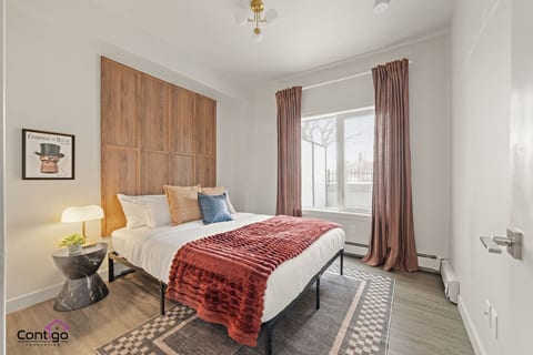 Trendy Boutique Condo | Near University | 5 min DT