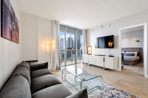 New Listing Promo! W Residence 2BR View & Pool & Spa