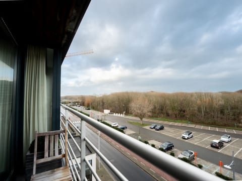 Zeeparel 402 with balcony