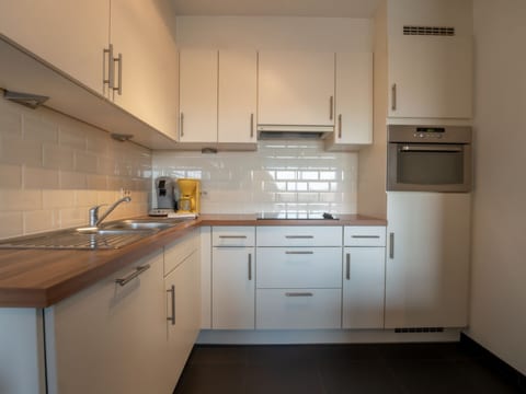 Zeeparel 402 with balcony