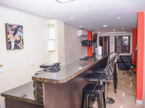 2 Bedroom AC, Hot Tub Lleras