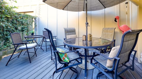 Private Patio with Grill