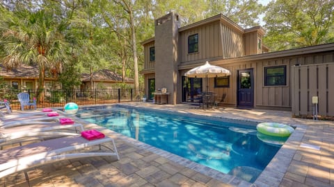 Welcome to 72 Off Shore! Enjoy Our New Pool, Spa & Spacious Deck