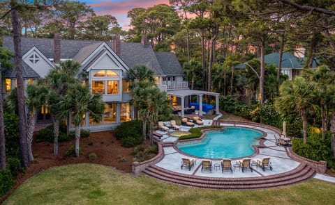 Oceanfront Estate Along Hilton Head’s Iconic Shoreline