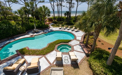 Oceanfront Estate Along Hilton Head’s Iconic Shoreline