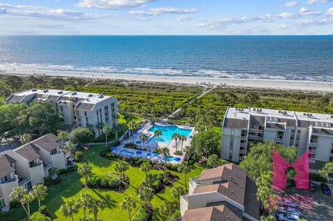 Shorewood Beachfront Community