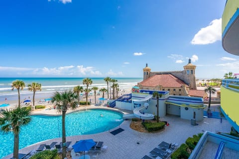 Atlantic Pearl at Ocean Walk Resort!