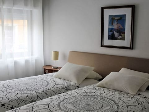 Aveiro Apartment with Patio