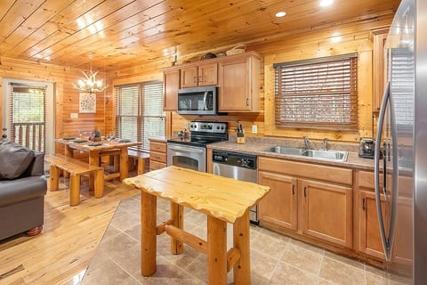 Well-equipped kitchen