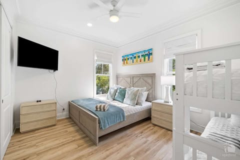 Guest King Bedroom 1