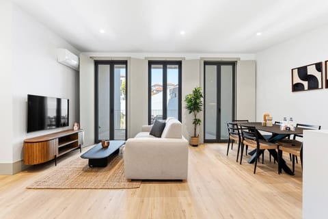 Urban Oasis | Spacious Suit by Campo 24 Agosto