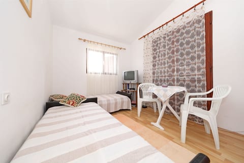 Apartment Summer Break - Unit 128976-5