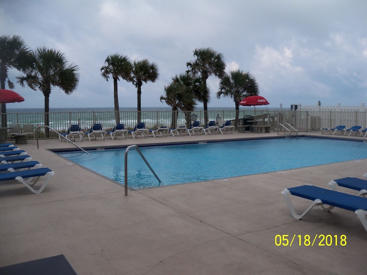 The pool located directly on the beach. One of Gulf Highlands 11 pools.