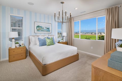 Spacious & Welcoming Family Home in Eastvale