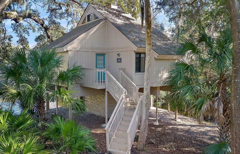 Sea Pines · Walk to Beach · Lagoon Deck · 3BR image 1