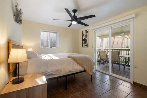 * Downtown Gem | Near Petco, Dining & Fun Spots *