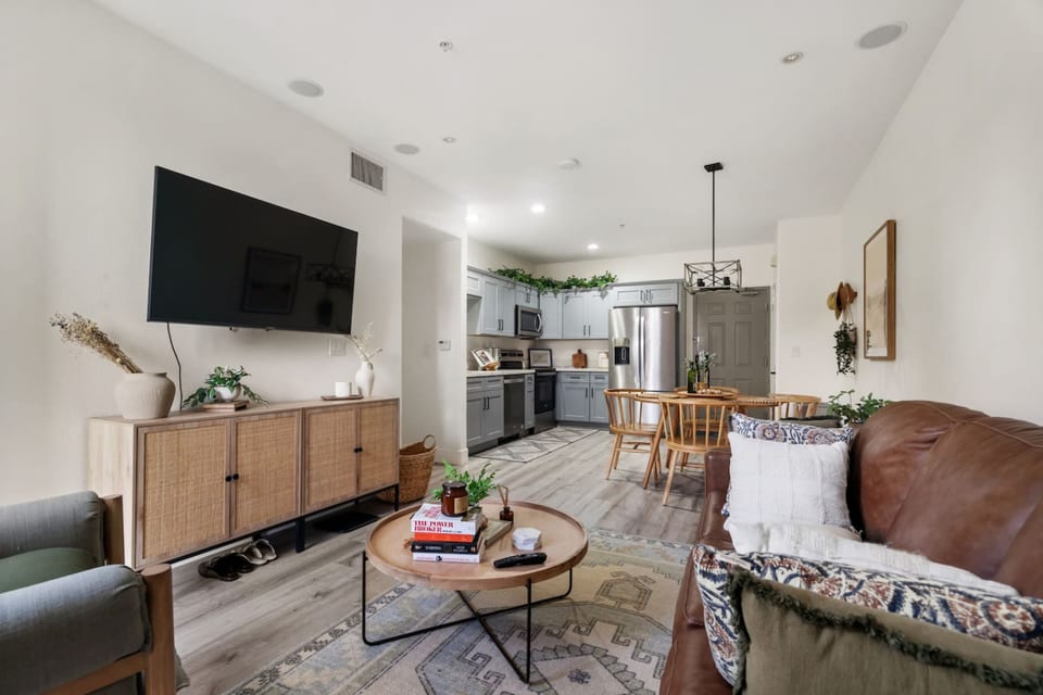 *Condominio in Centro con Palestra, Piscina, BBQ, Jacuzzi* - San Diego